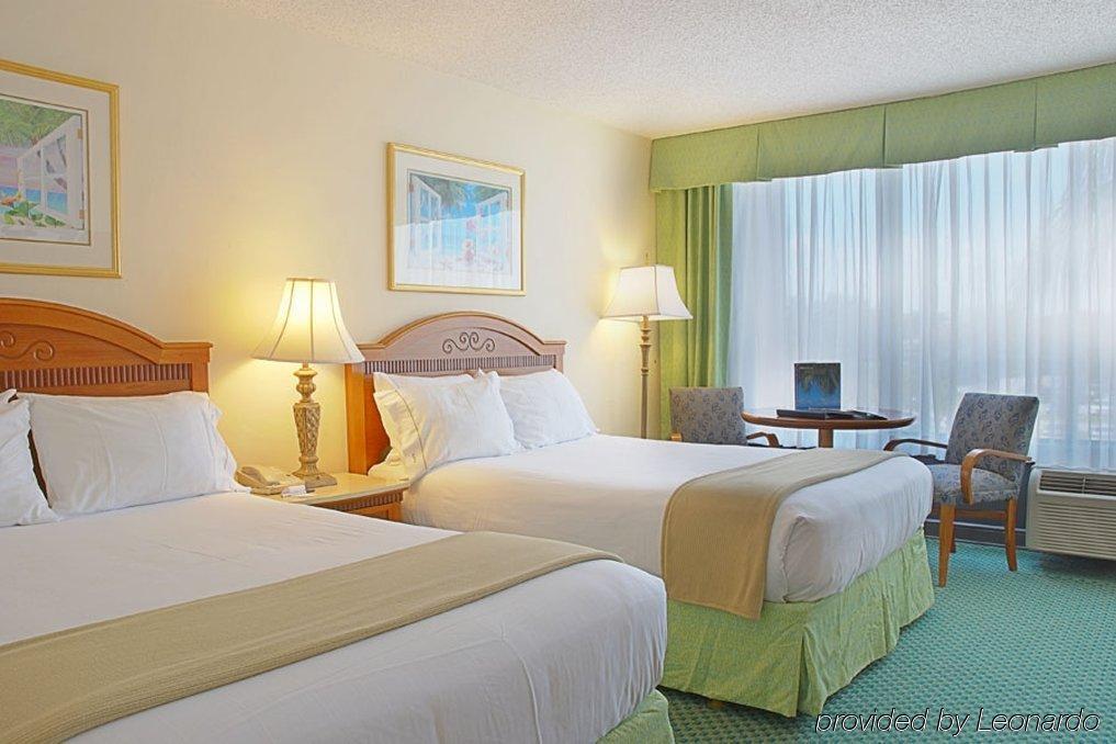 Holiday Inn Express Boca Raton - West By Ihg Pokoj fotografie