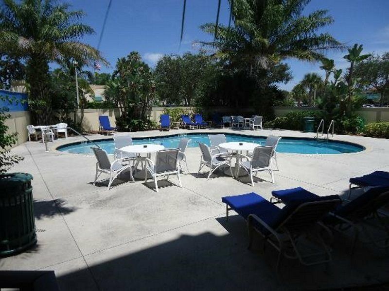 Holiday Inn Express Boca Raton - West By Ihg Exteriér fotografie